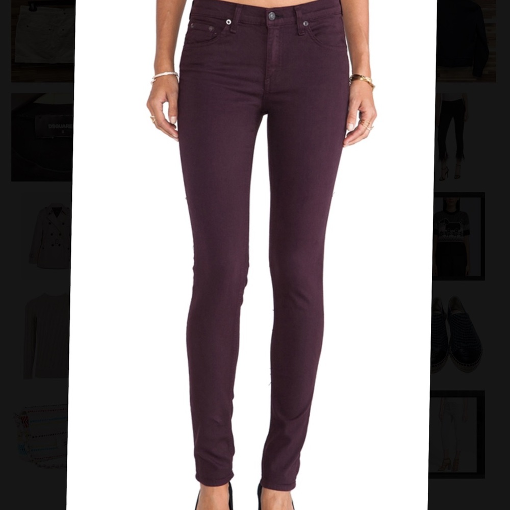 Rag & Bone
Solid Skinny Jeans